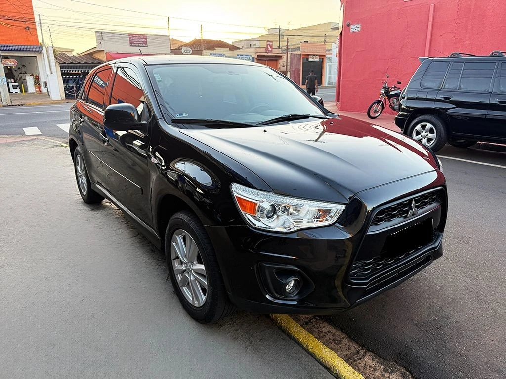 MITSUBISHI ASX
