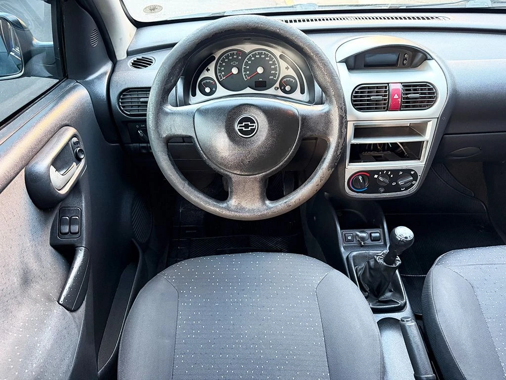 CHEVROLET CORSA