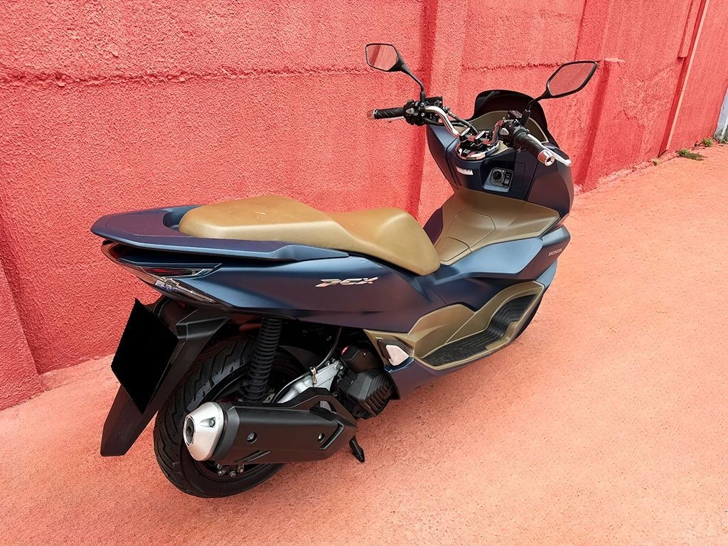 PCX DLX 