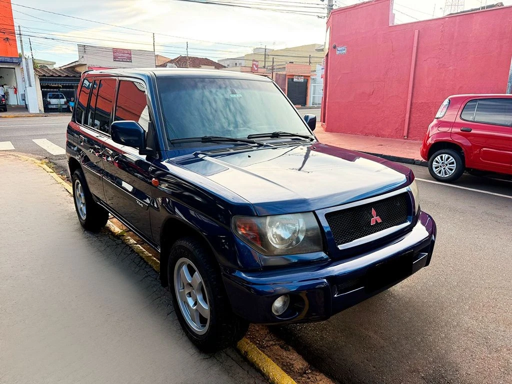 MITSUBISHI PAJERO IO