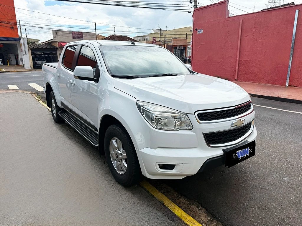 CHEVROLET S10