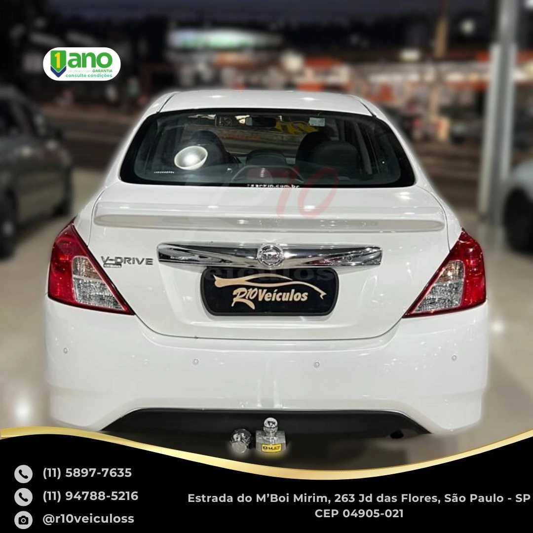 NISSAN VERSA