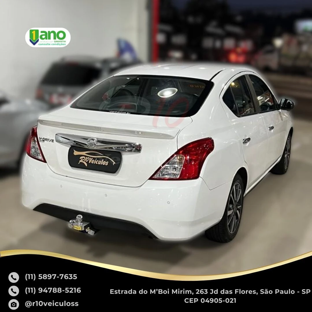 NISSAN VERSA