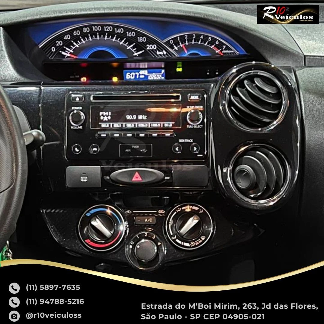 TOYOTA ETIOS