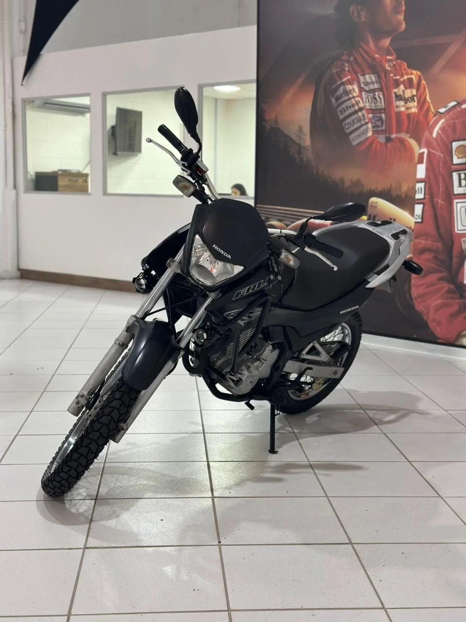 HONDA NX 400i FALCON