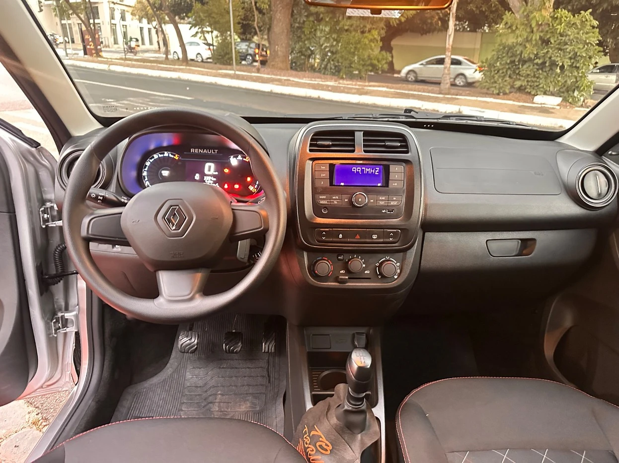 RENAULT KWID