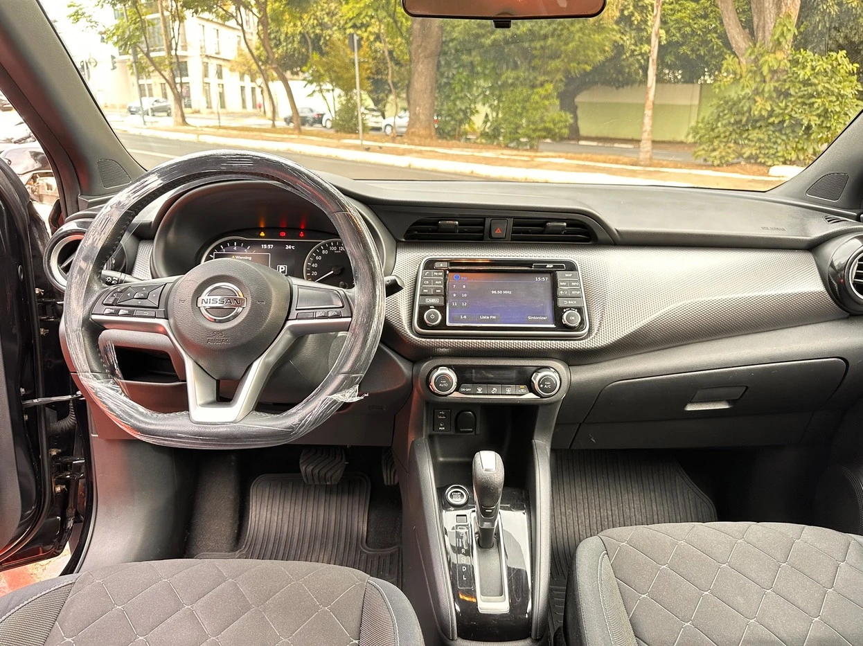 NISSAN KICKS