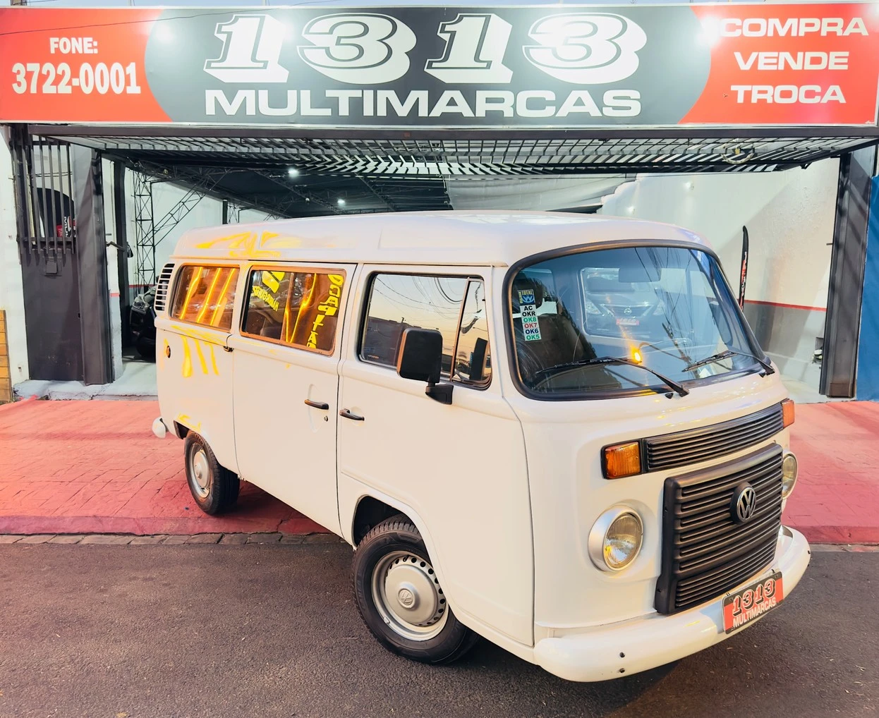 VOLKSWAGEN KOMBI