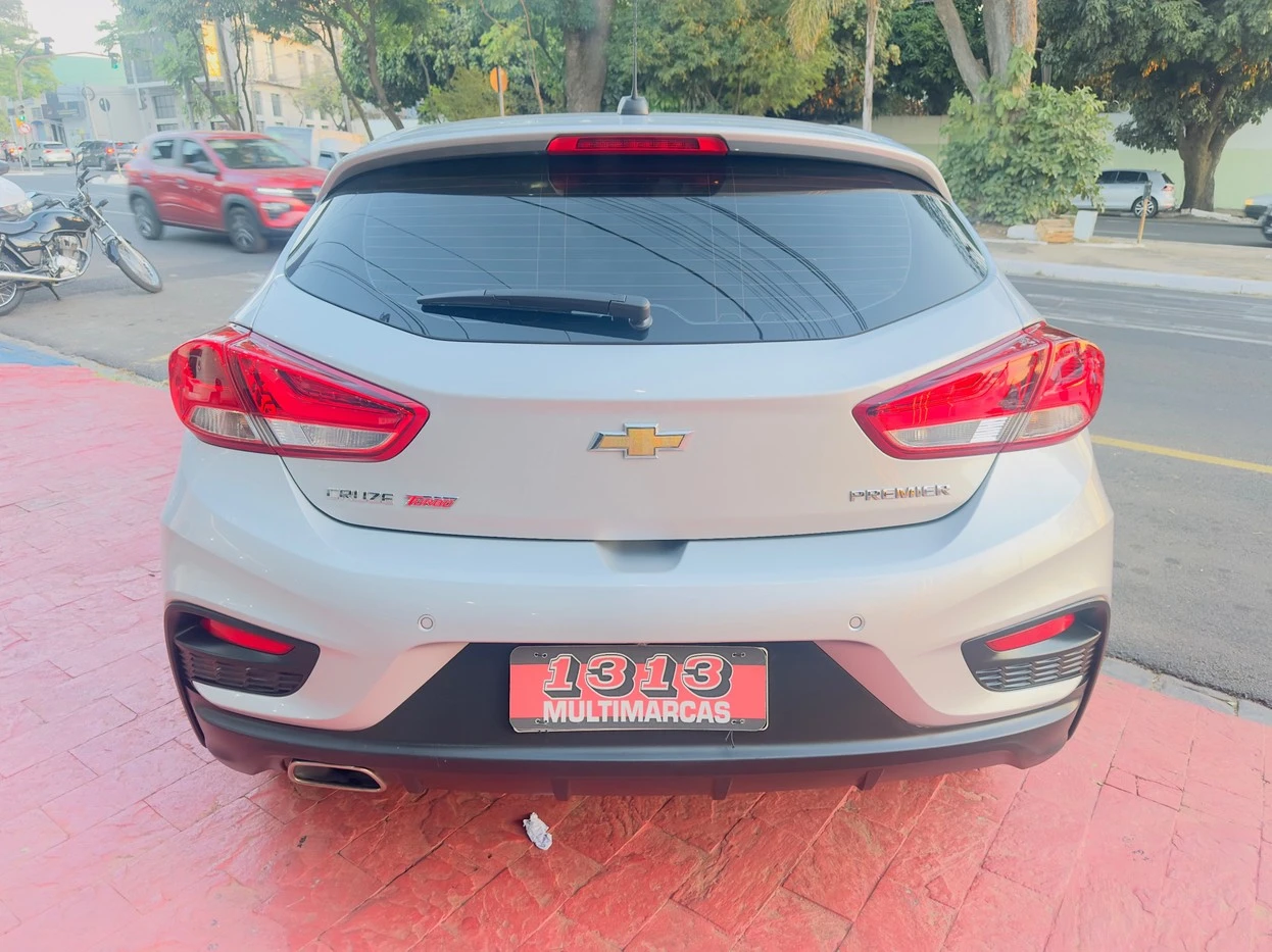 CHEVROLET CRUZE