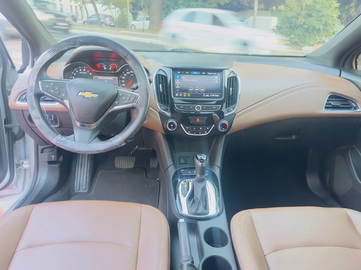 CHEVROLET CRUZE