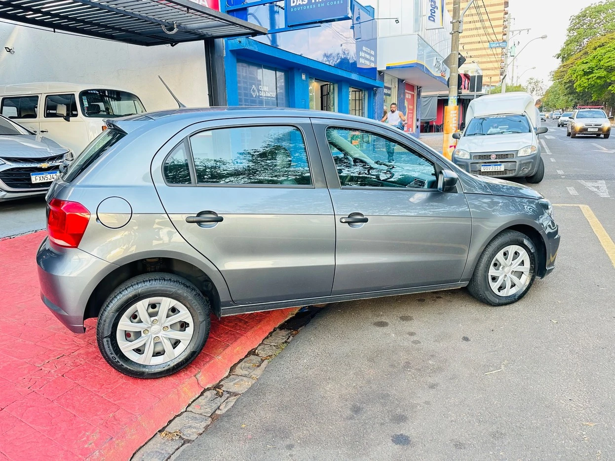 VOLKSWAGEN GOL