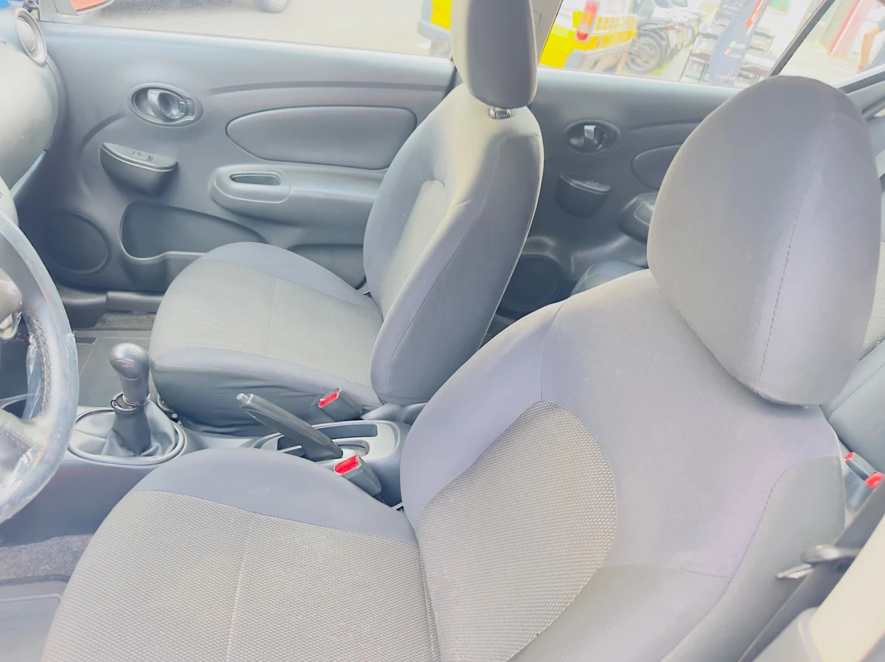 NISSAN VERSA