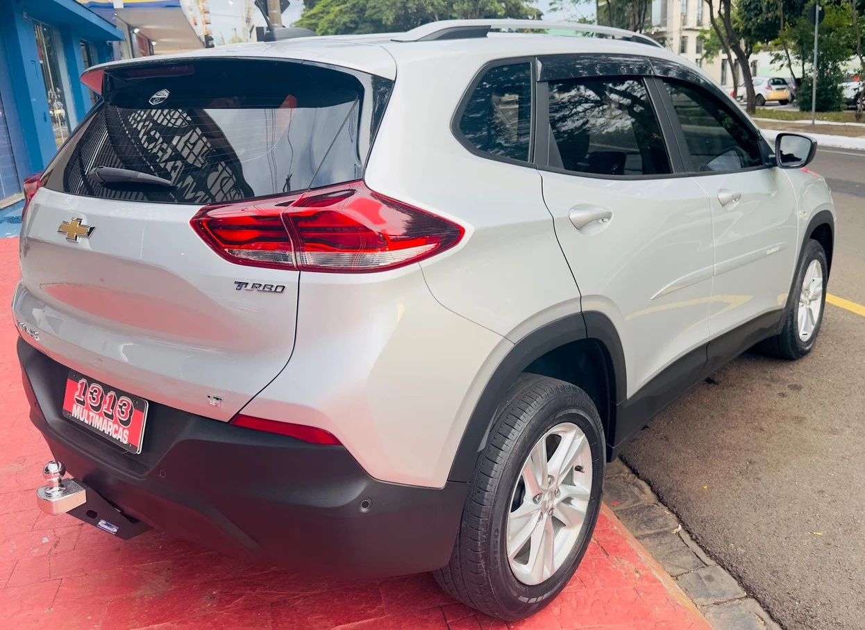 CHEVROLET TRACKER