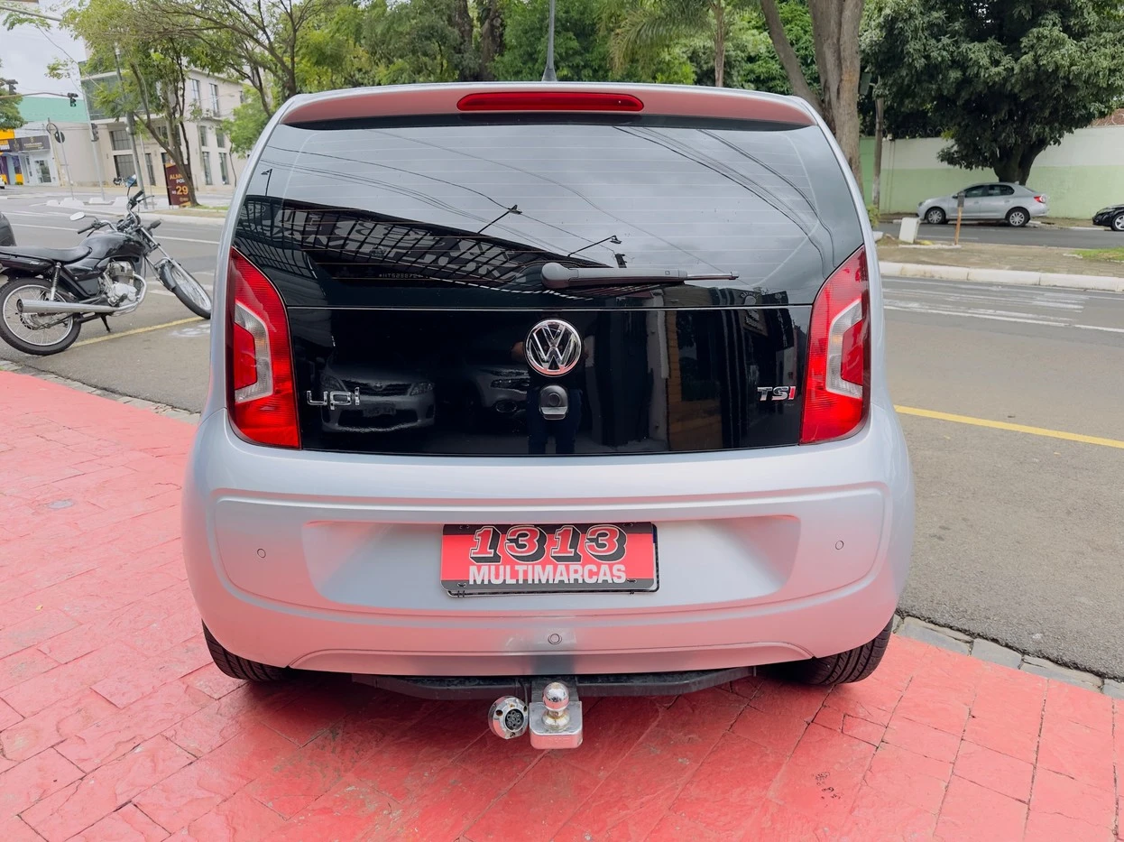 VOLKSWAGEN UP
