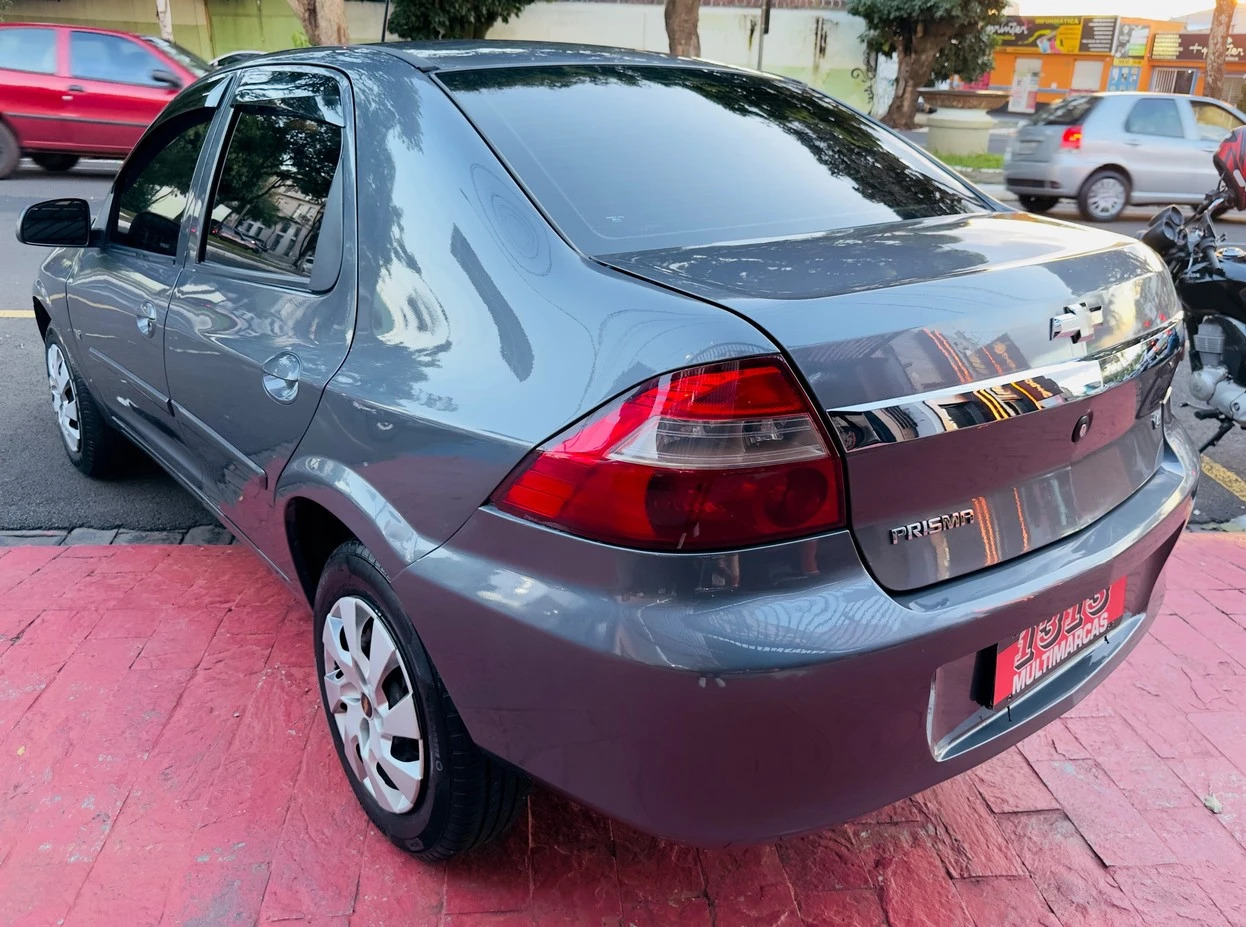 CHEVROLET PRISMA