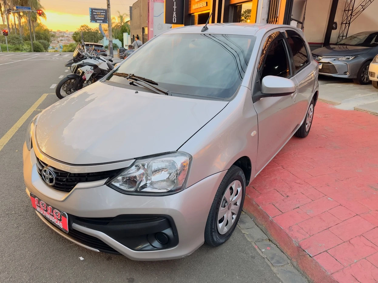 TOYOTA ETIOS