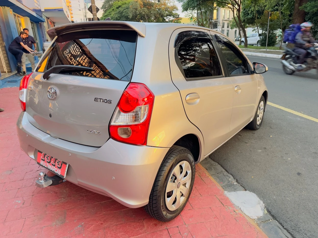 TOYOTA ETIOS