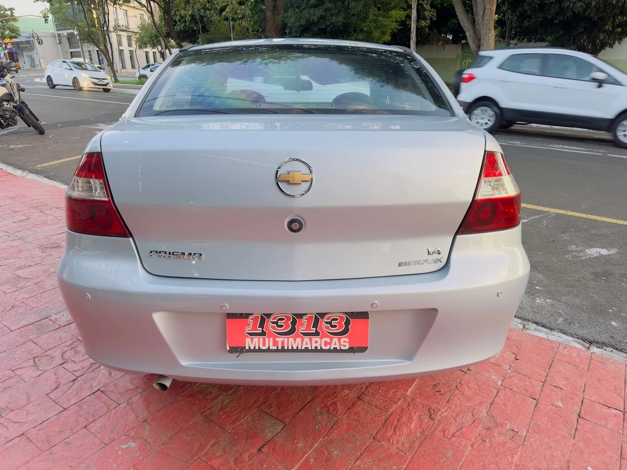 CHEVROLET PRISMA