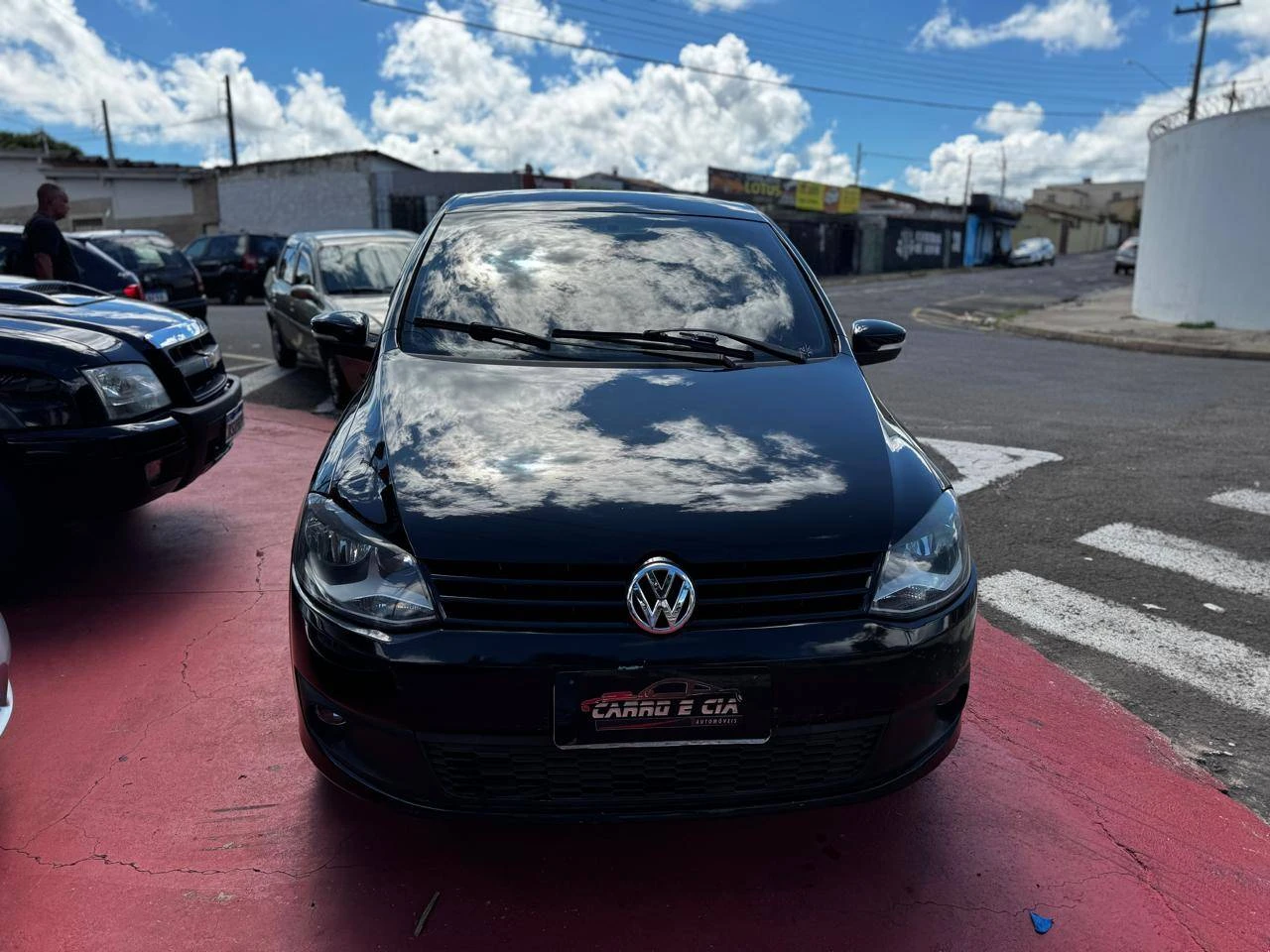 VOLKSWAGEN FOX