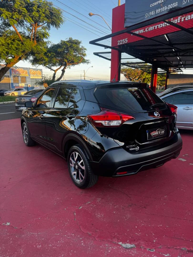 NISSAN KICKS