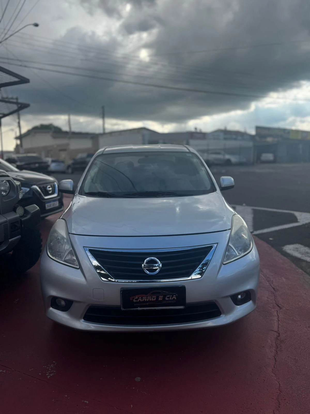 NISSAN VERSA