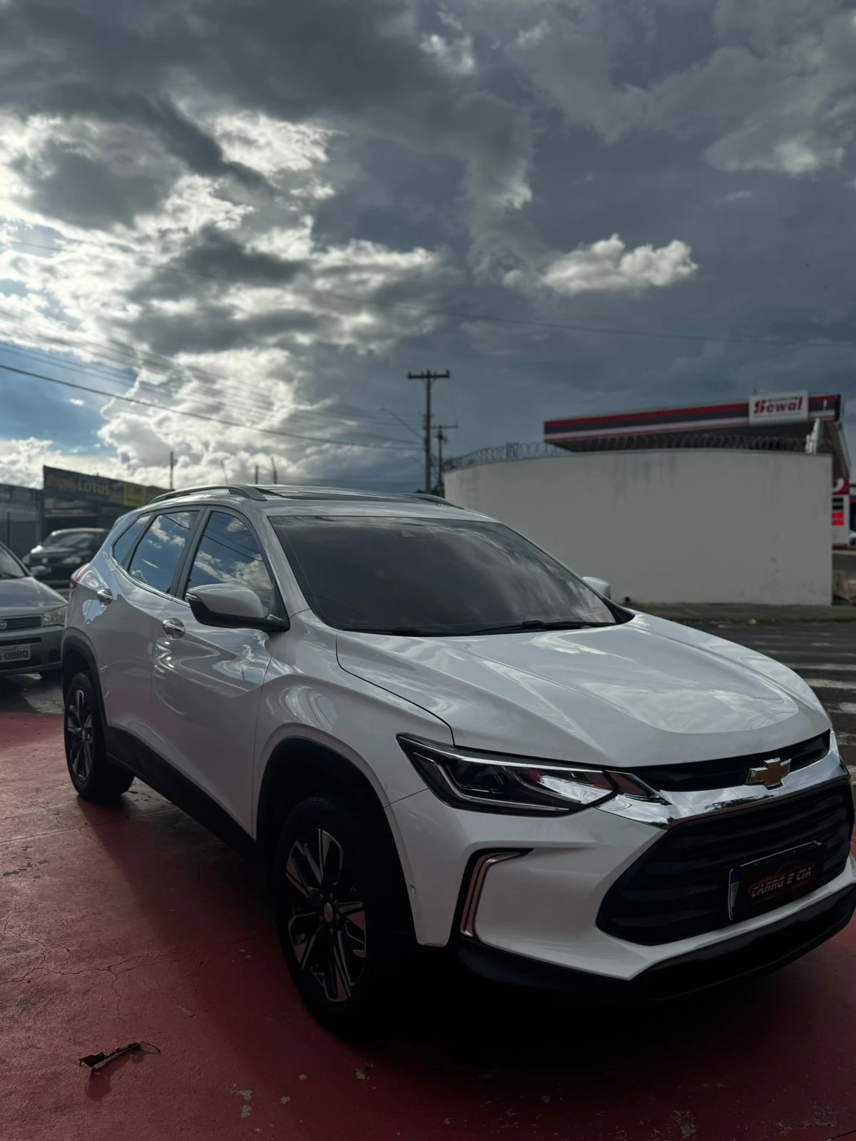 CHEVROLET TRACKER
