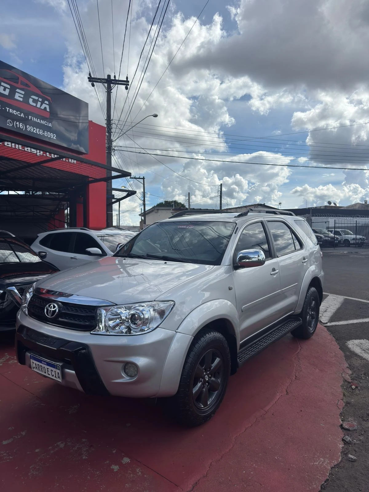 TOYOTA HILUX SW4
