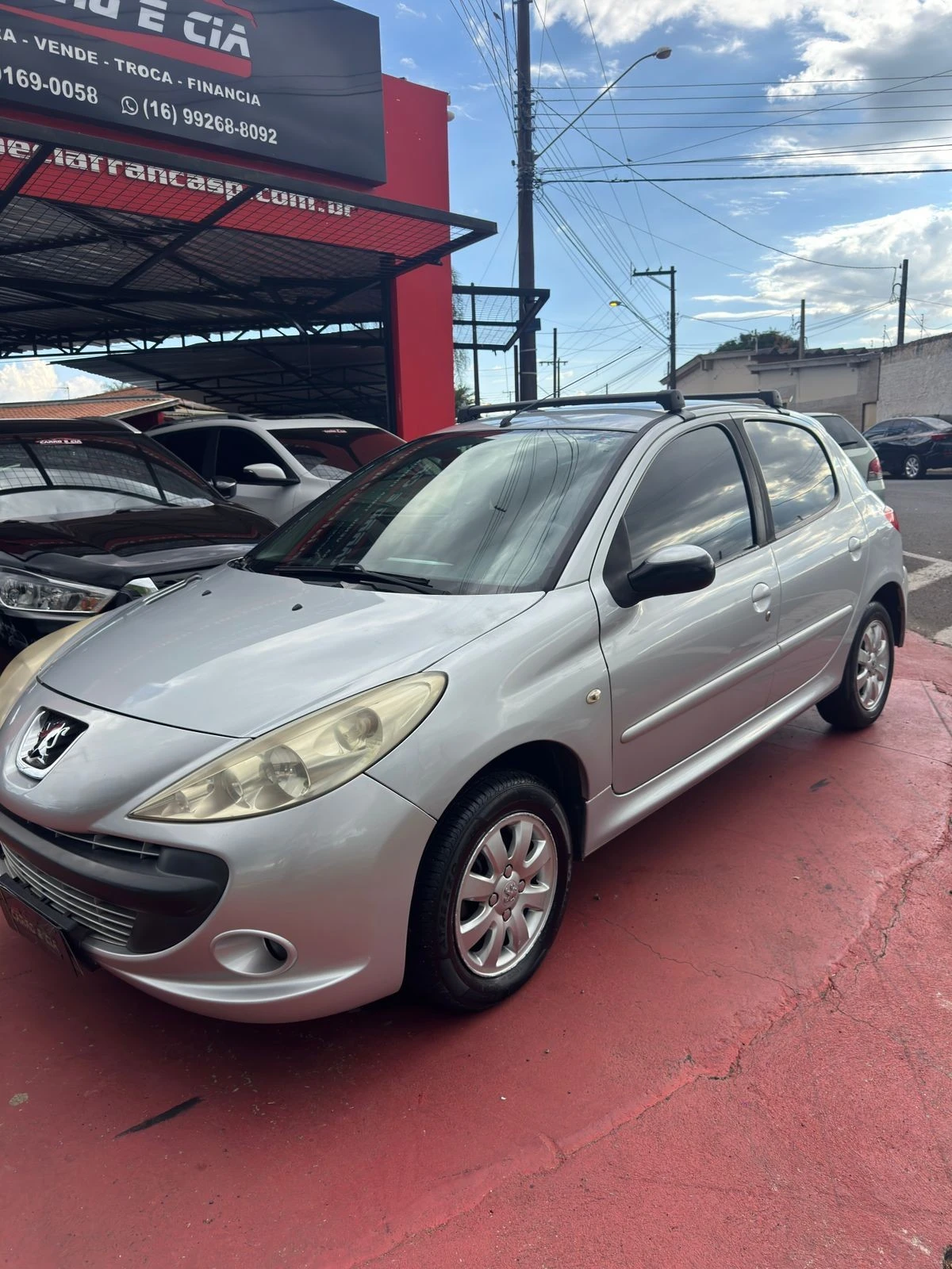 PEUGEOT 207