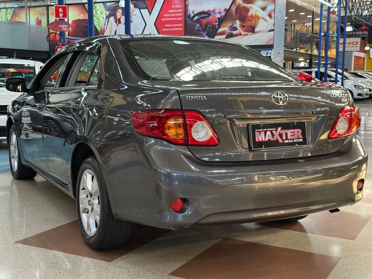 TOYOTA COROLLA