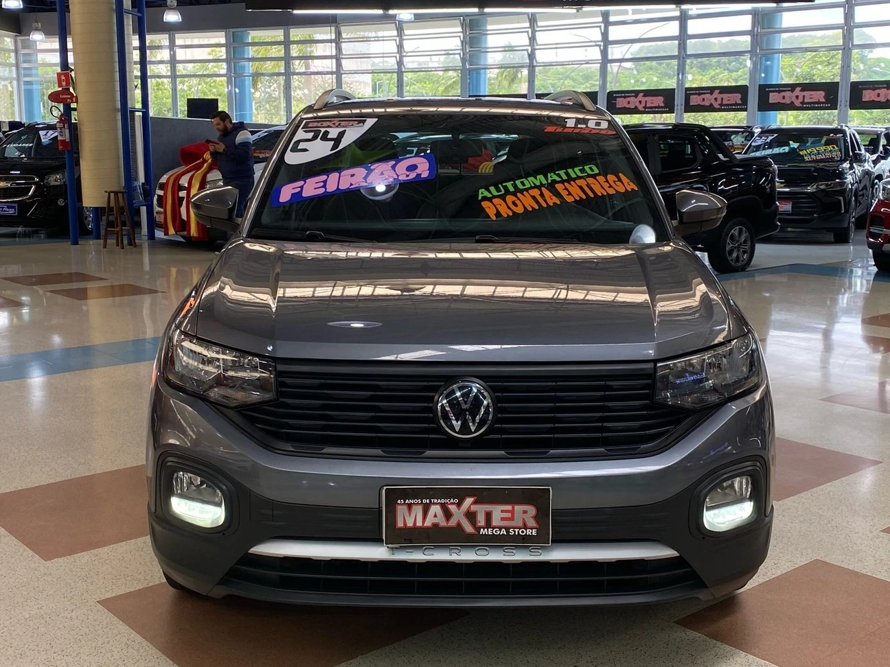 VOLKSWAGEN T-CROSS