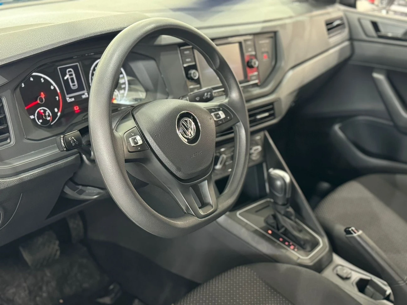 VOLKSWAGEN VIRTUS