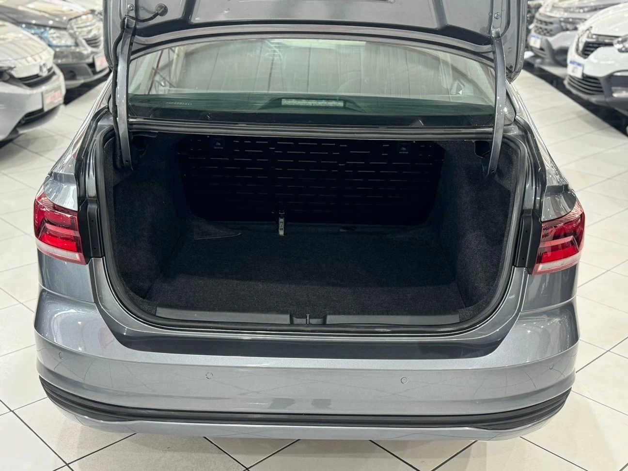 VOLKSWAGEN VIRTUS
