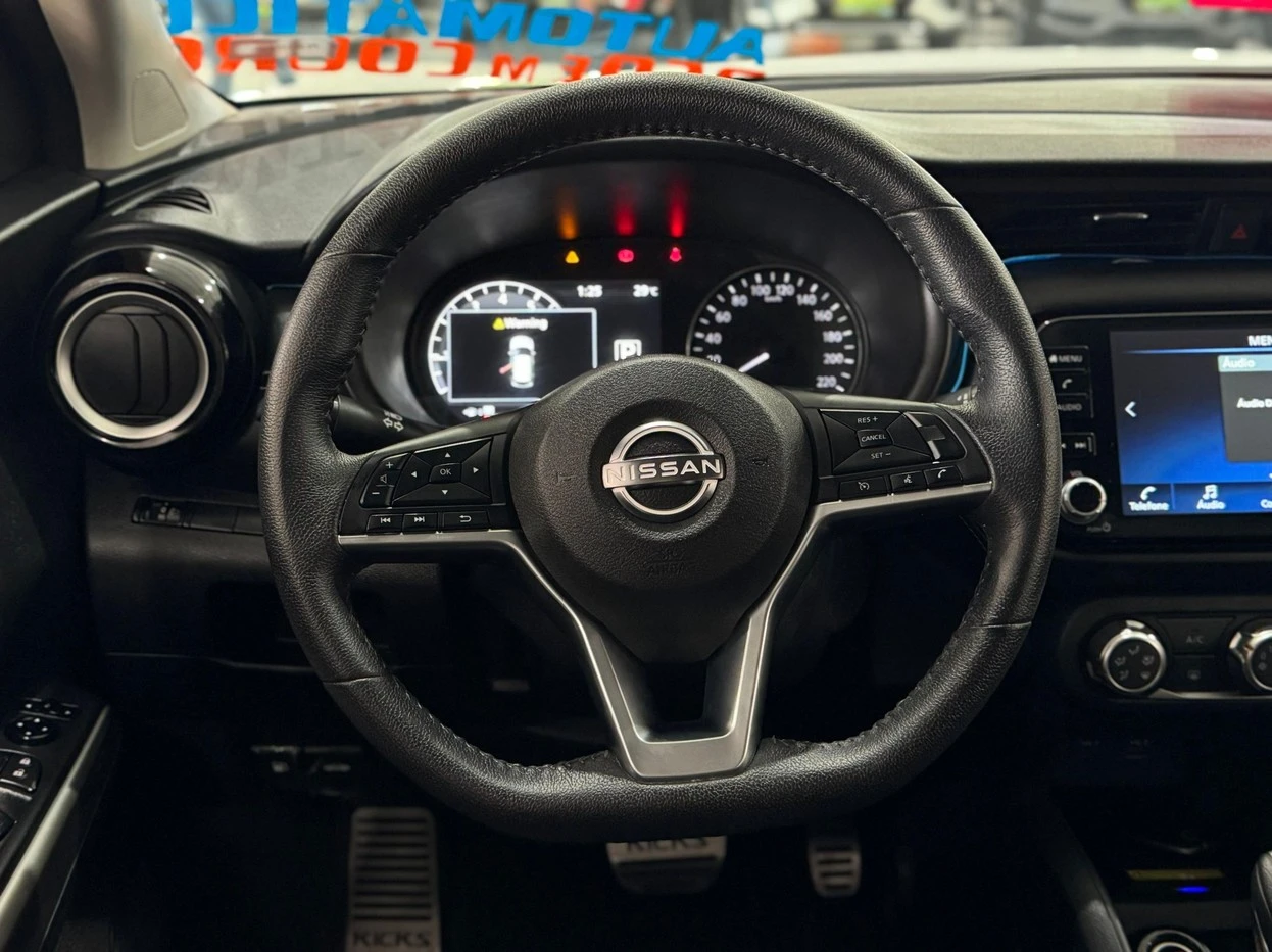 NISSAN KICKS