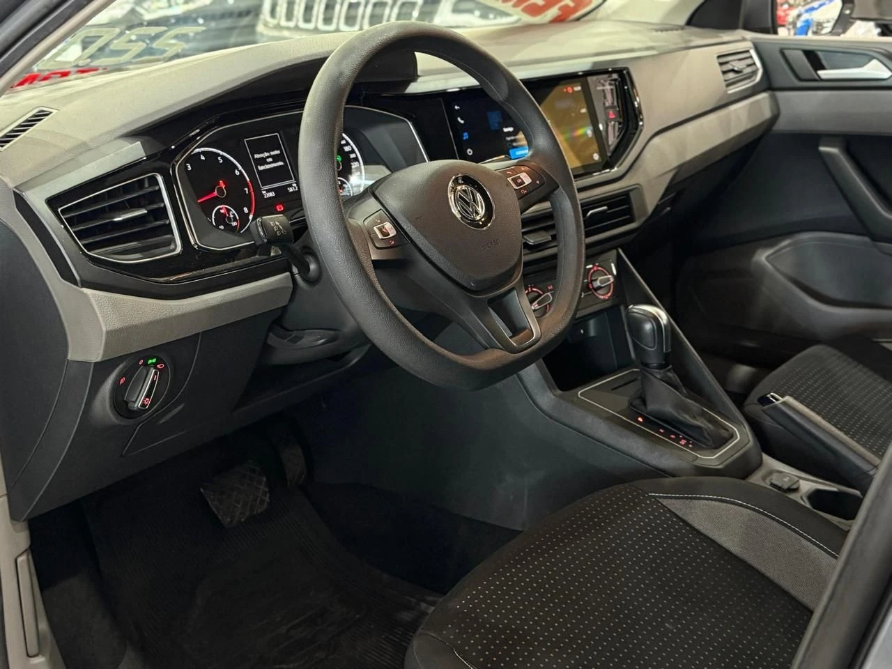 VOLKSWAGEN VIRTUS