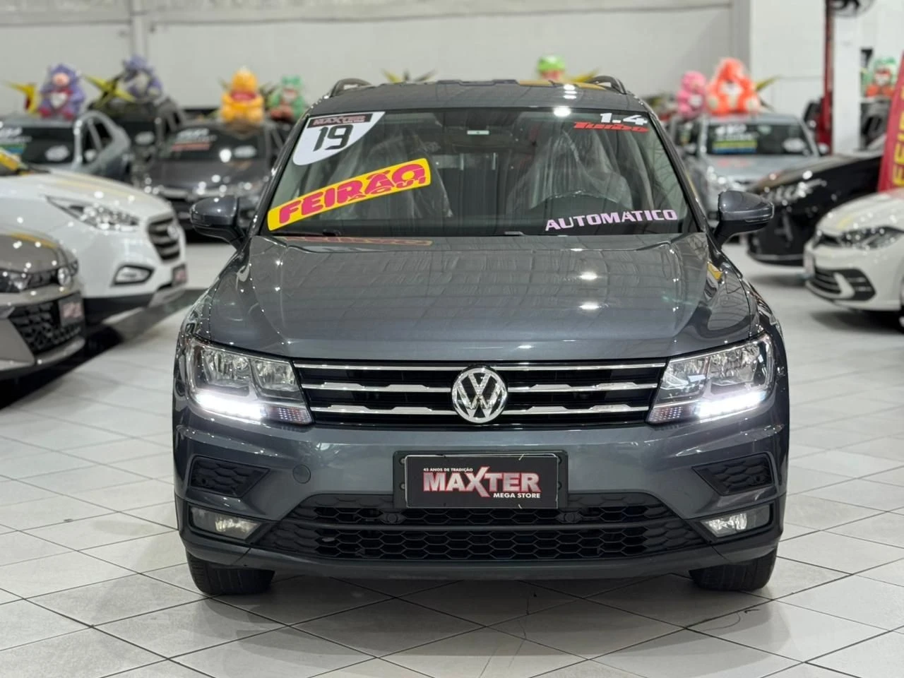 VOLKSWAGEN TIGUAN