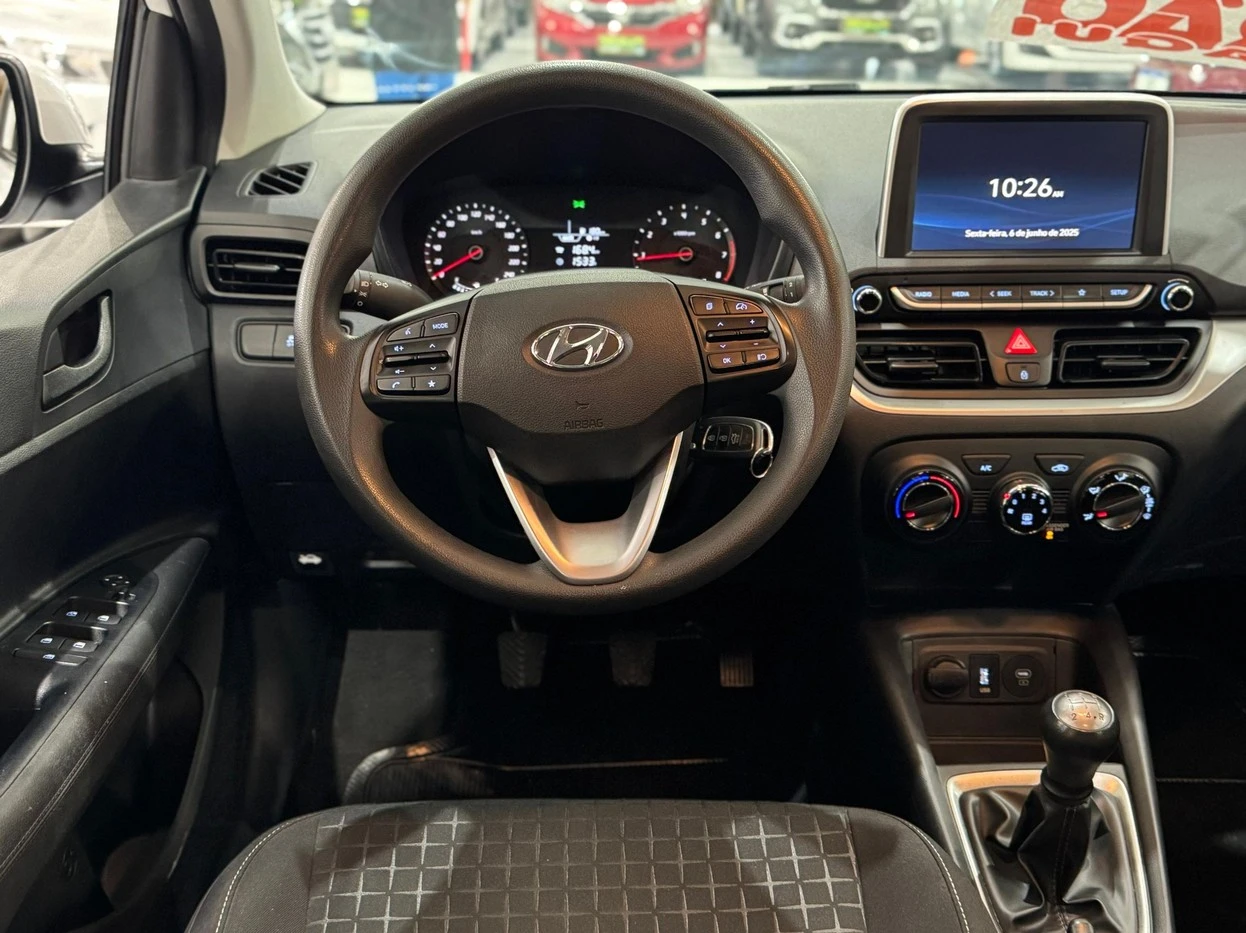 HYUNDAI HB20