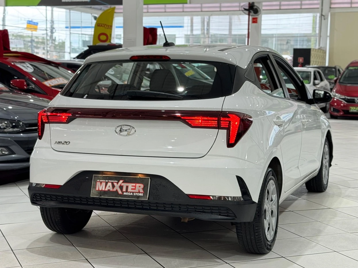 HYUNDAI HB20
