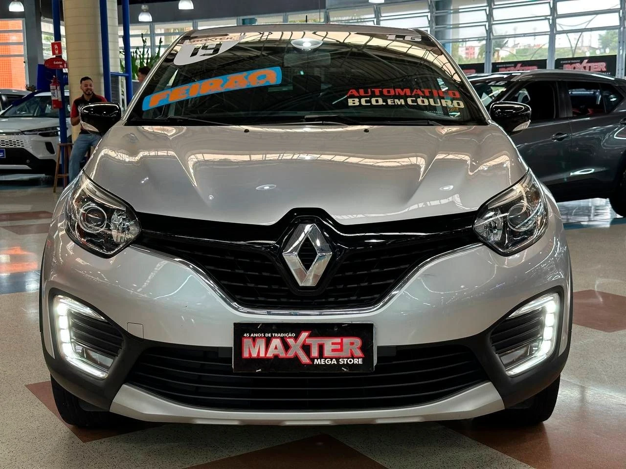 RENAULT CAPTUR