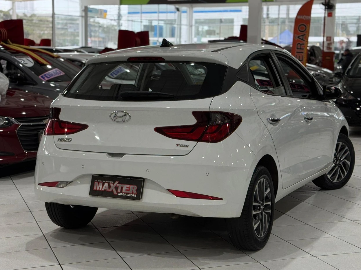 HYUNDAI HB20