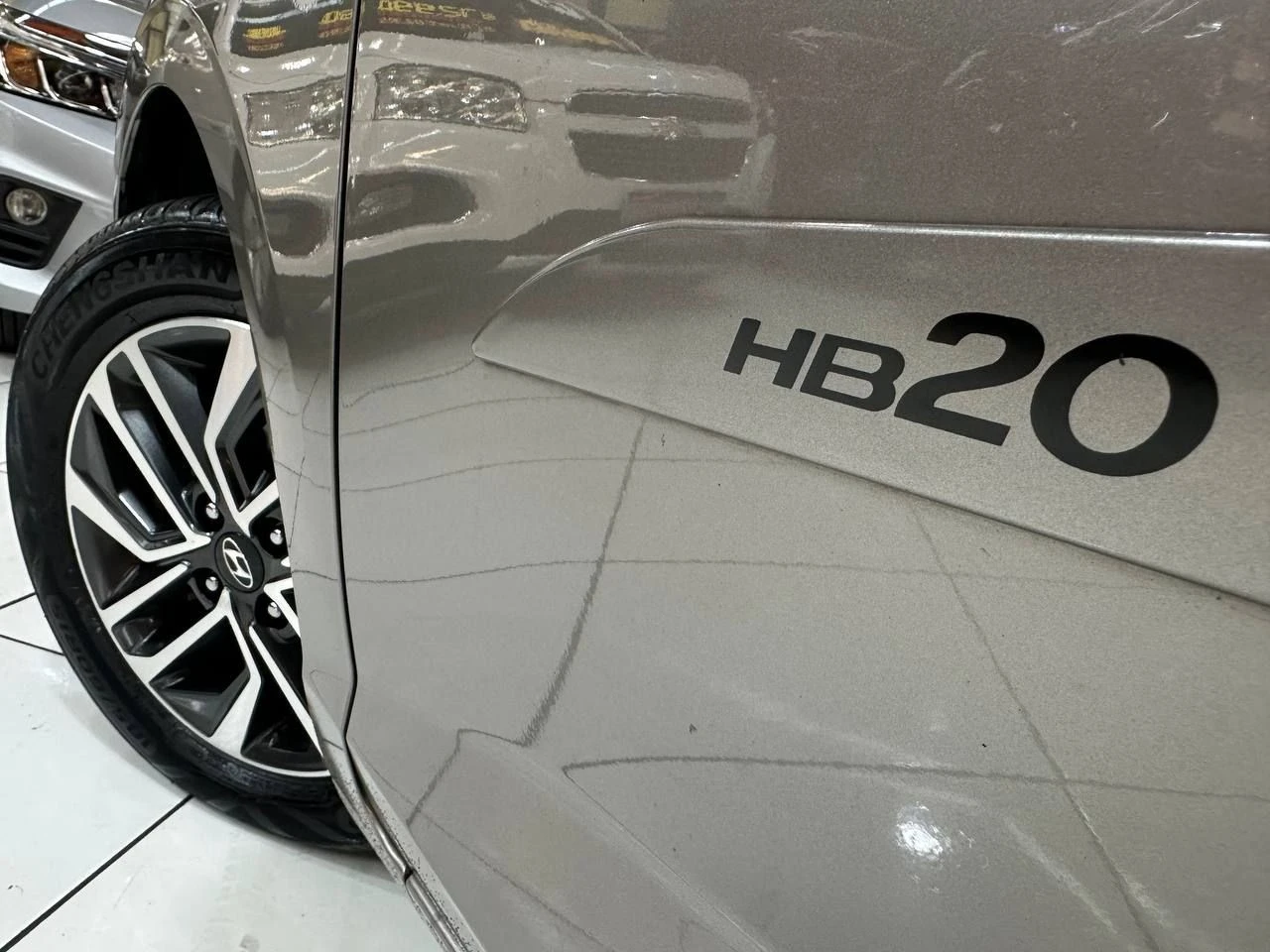 HYUNDAI HB20