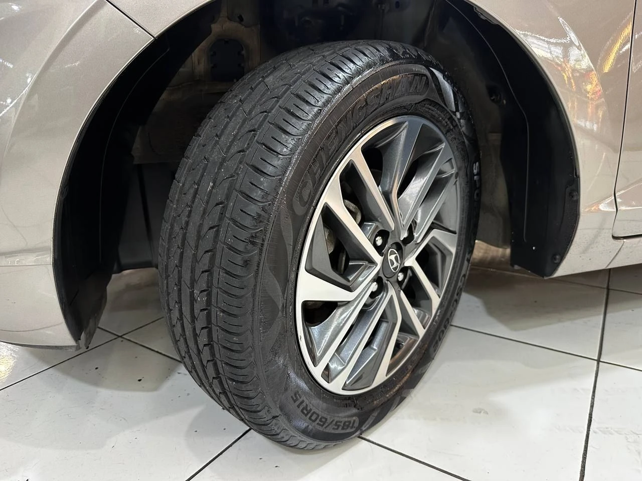 HYUNDAI HB20