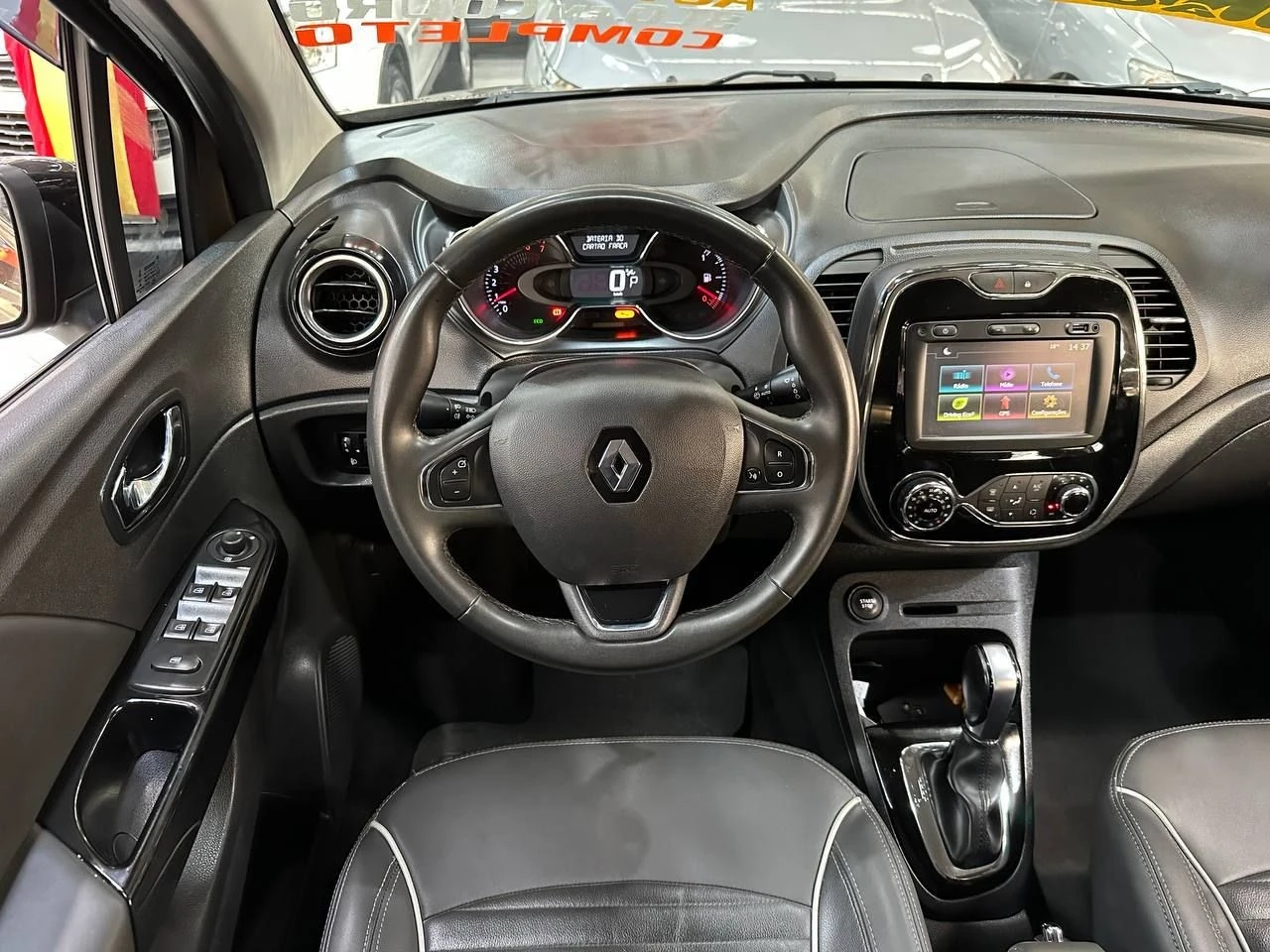 RENAULT CAPTUR