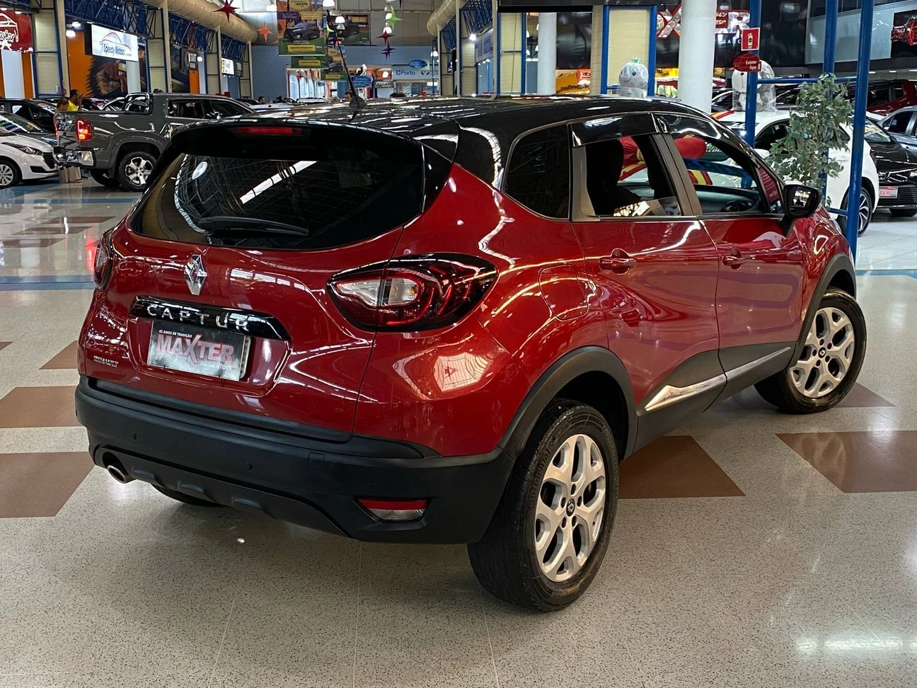 RENAULT CAPTUR