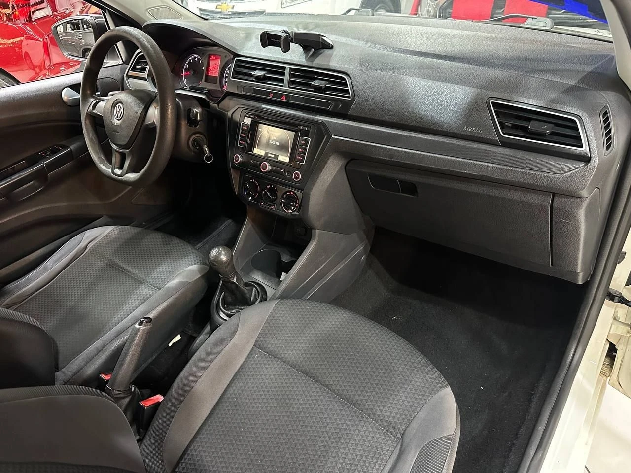 VOLKSWAGEN GOL