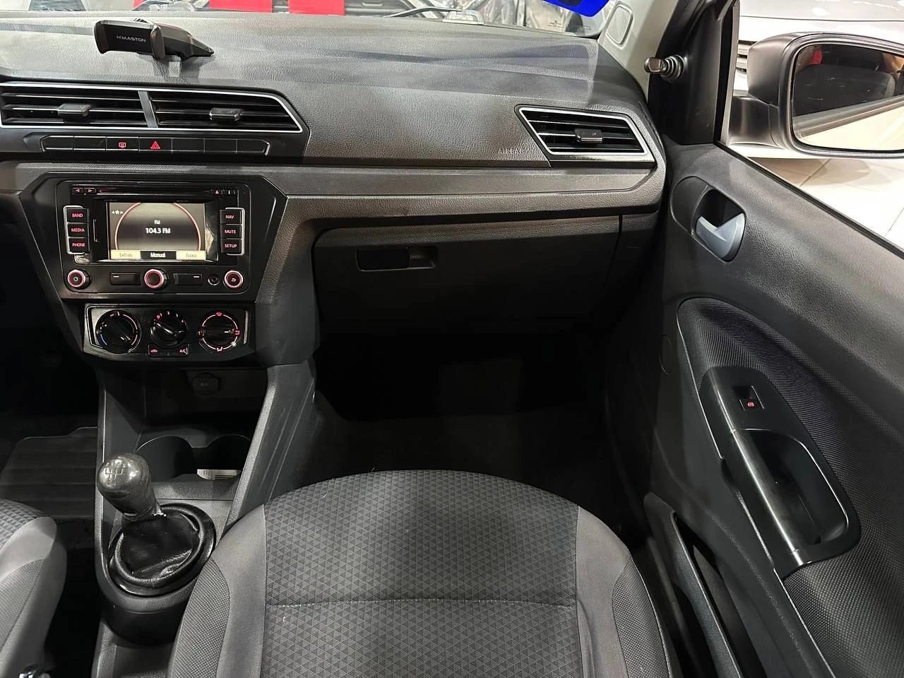 VOLKSWAGEN GOL