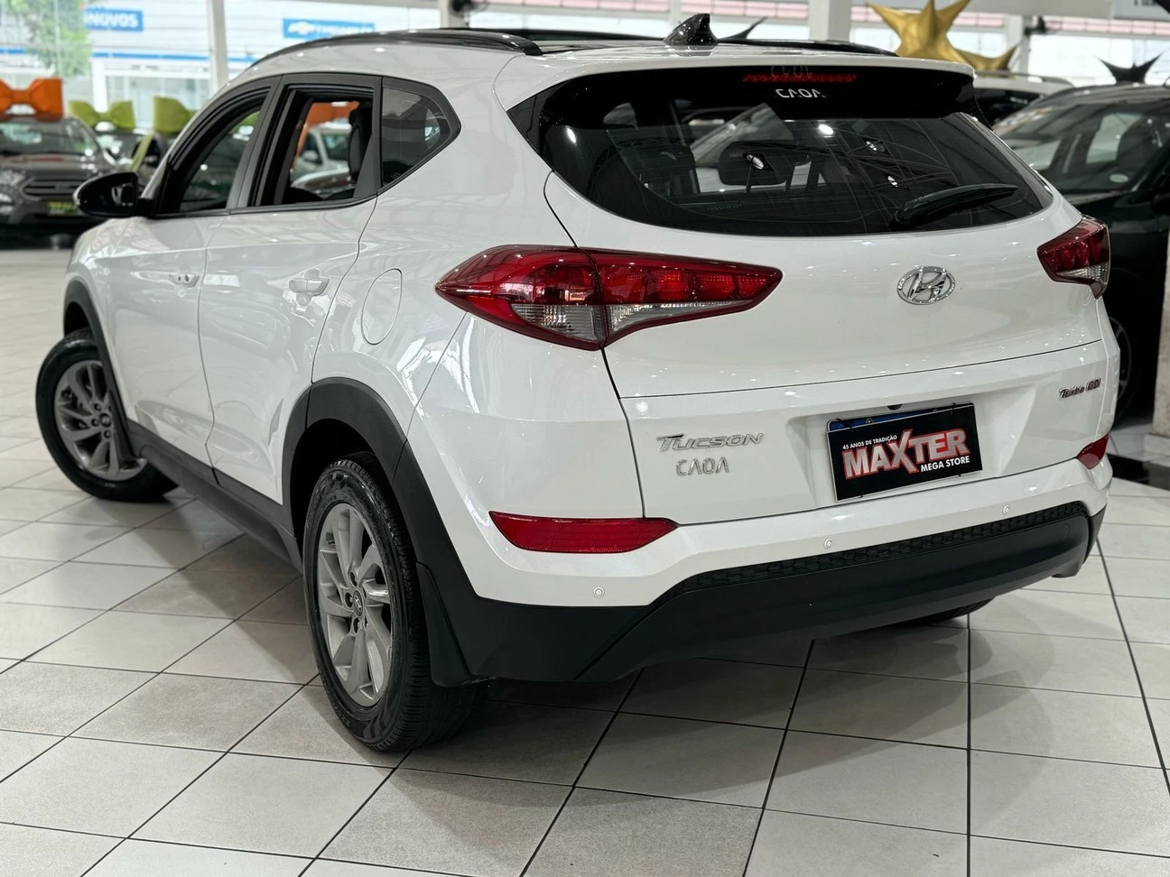 HYUNDAI TUCSON