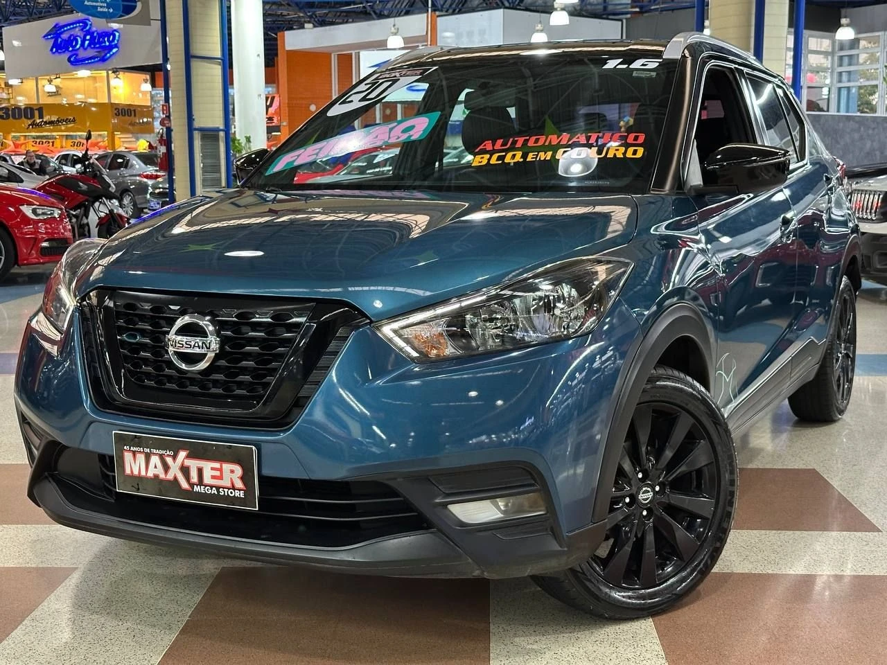 NISSAN KICKS