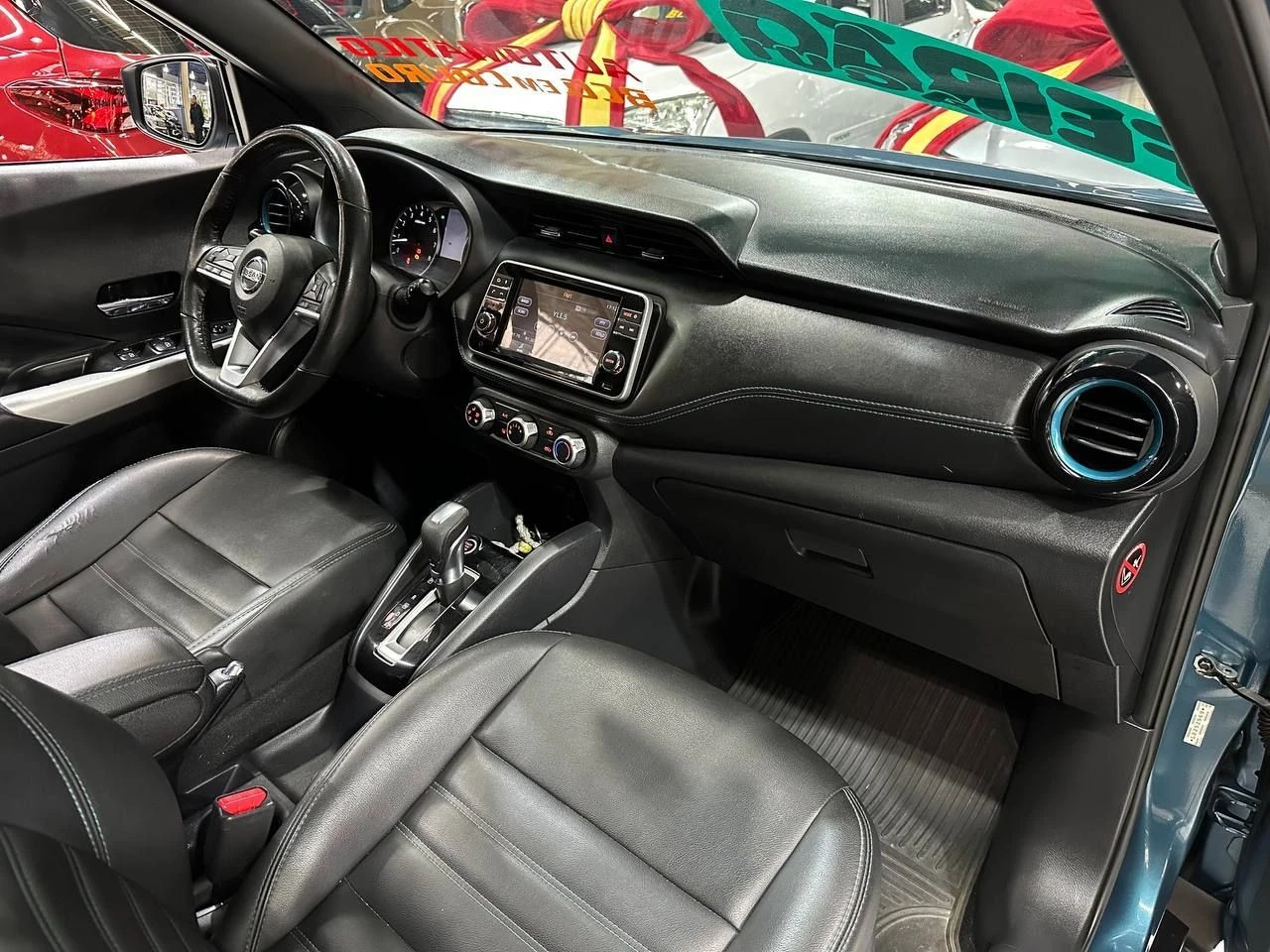 NISSAN KICKS