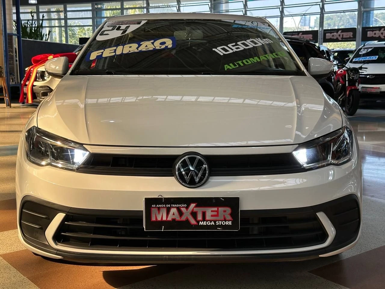 VOLKSWAGEN POLO