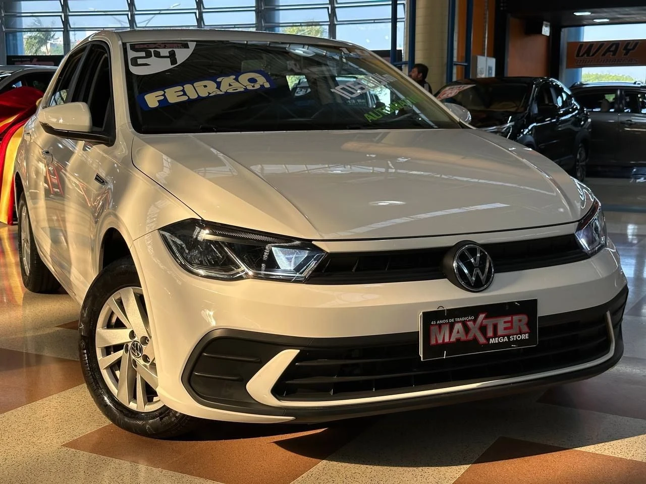 VOLKSWAGEN POLO